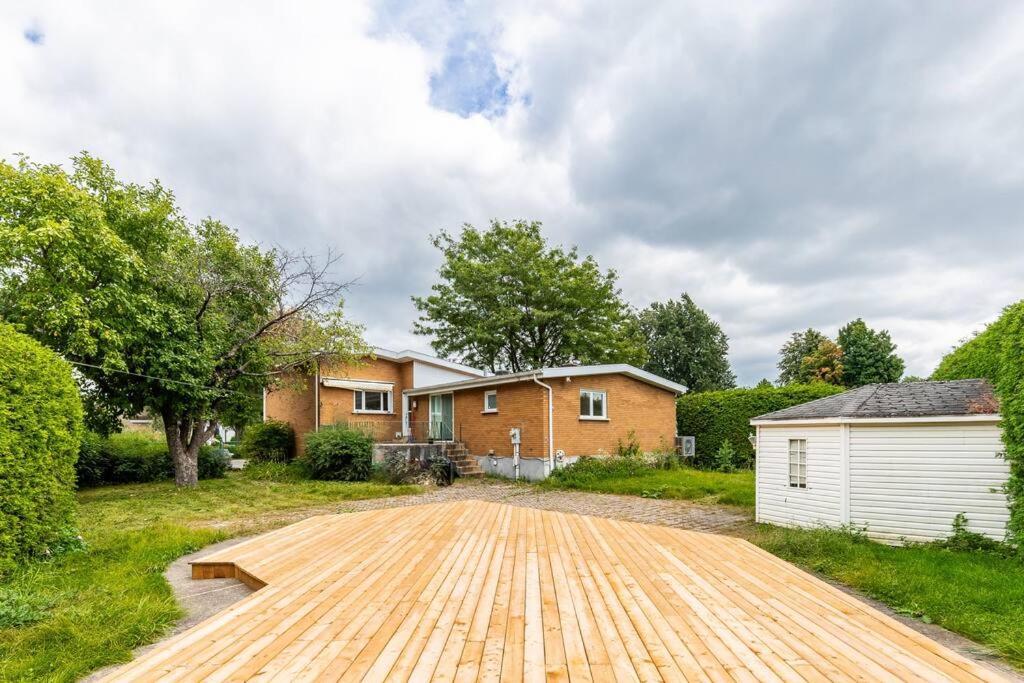 브로사르 Spacious 4Br House Close To Dt 아파트 외부 사진