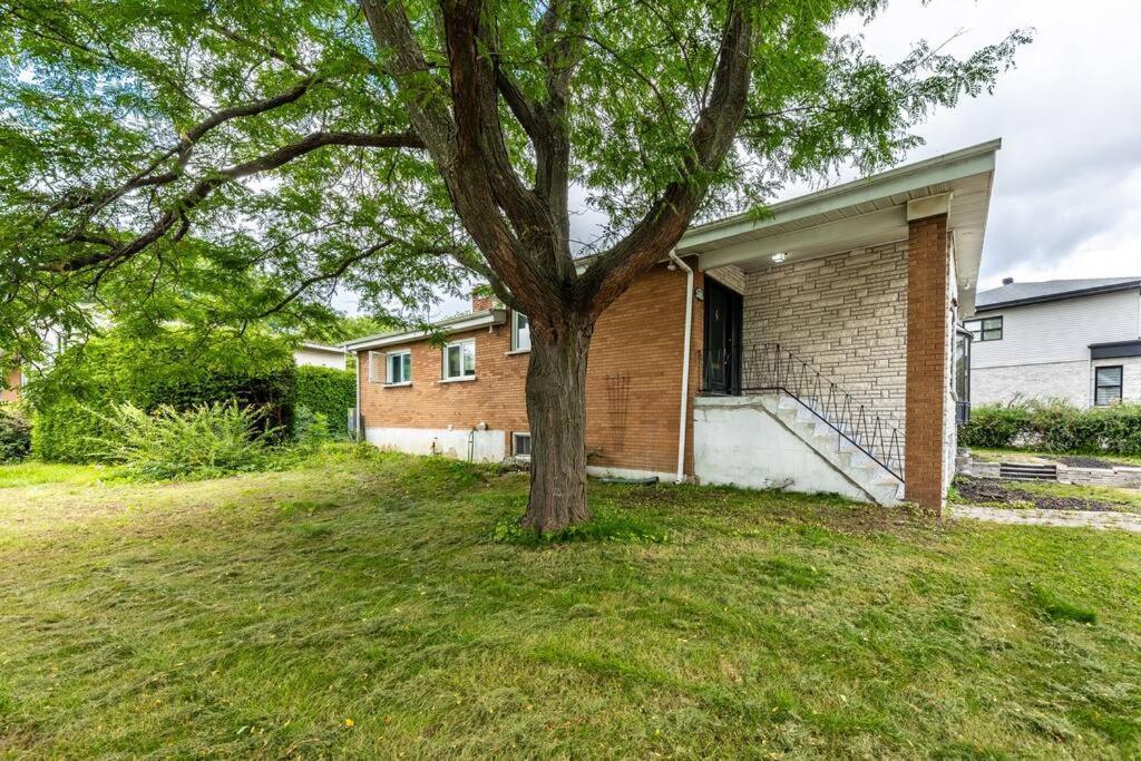 브로사르 Spacious 4Br House Close To Dt 아파트 외부 사진