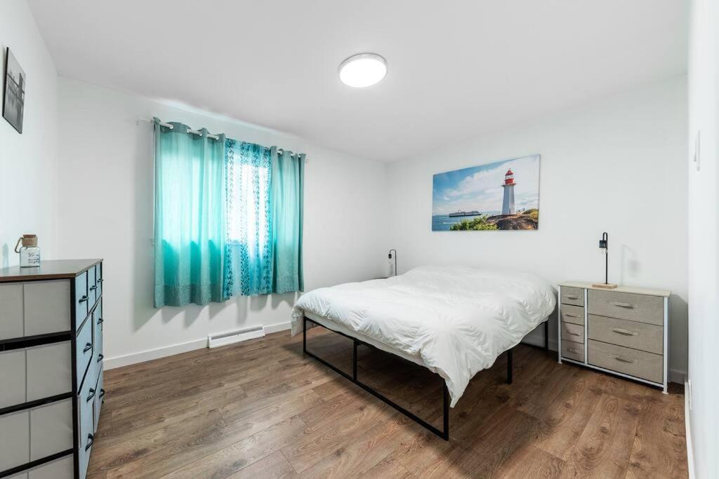 브로사르 Spacious 4Br House Close To Dt 아파트 외부 사진